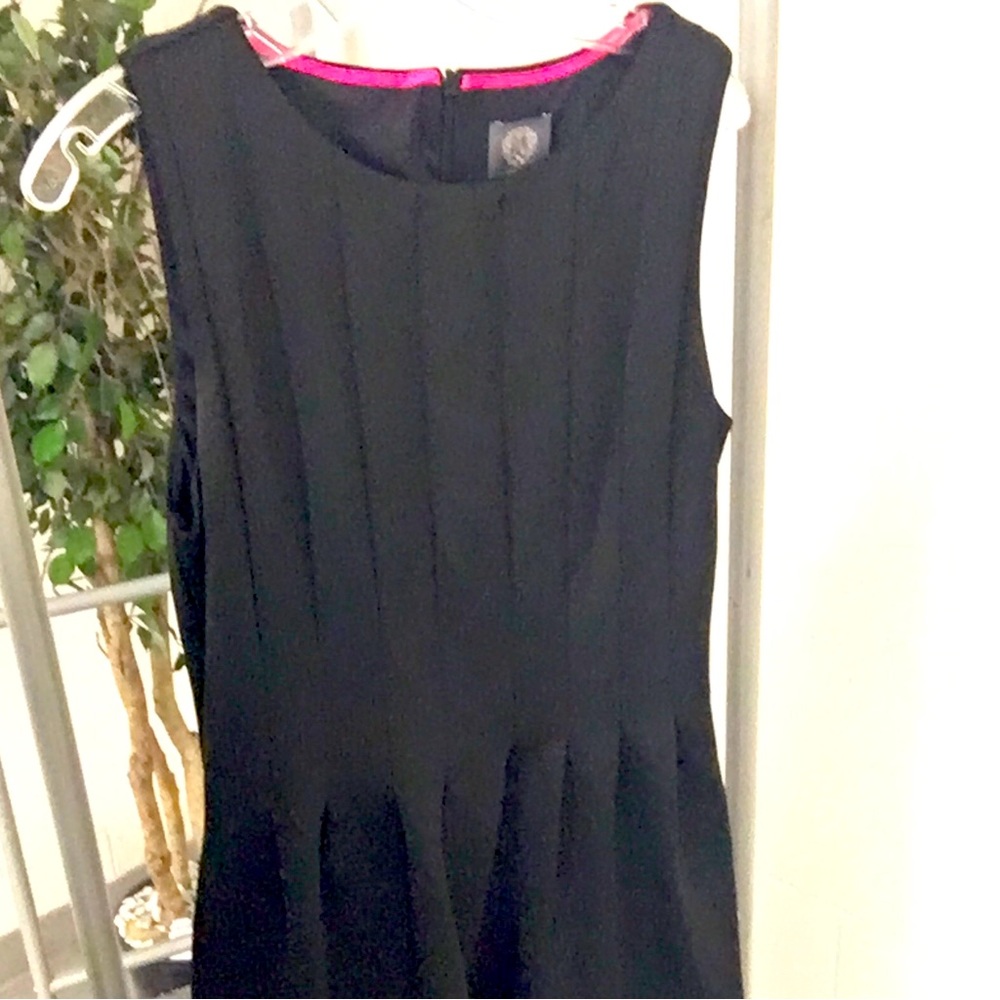 Vince Camuto black dress T length size 12